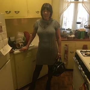 Meet your Posher, Dee